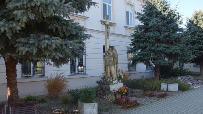 Denkmal für die Opfer des Krieges - Dolná Krupá-1