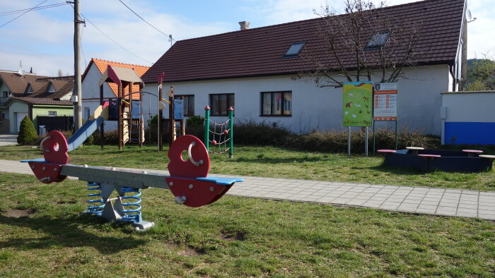 Children&#39;s Playground - Swimming Mikuláš-1