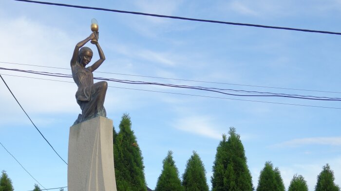 Statue of St. Barbory - Zavar-1