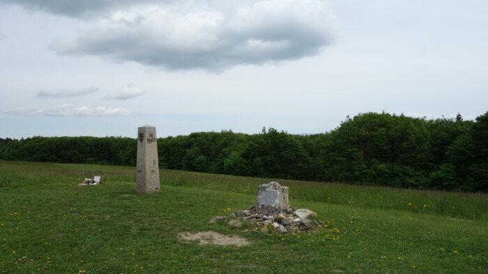 Monument of Czech-Moravian-Slovak reciprocity-2