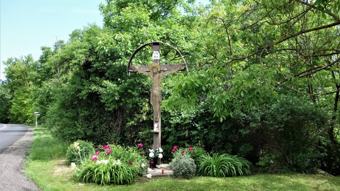 Kreuz am Rande des Dorfes - Brestovany-1