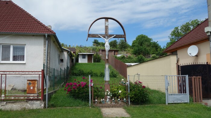 Wooden cross in the village - Brestovany-1