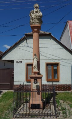 Skulptur der Heiligen Dreifaltigkeit - Brestovany-3
