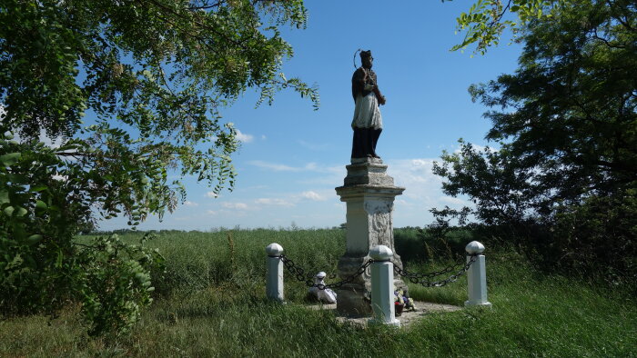 szobor Szent Ján Nepomucký - Špačince-2