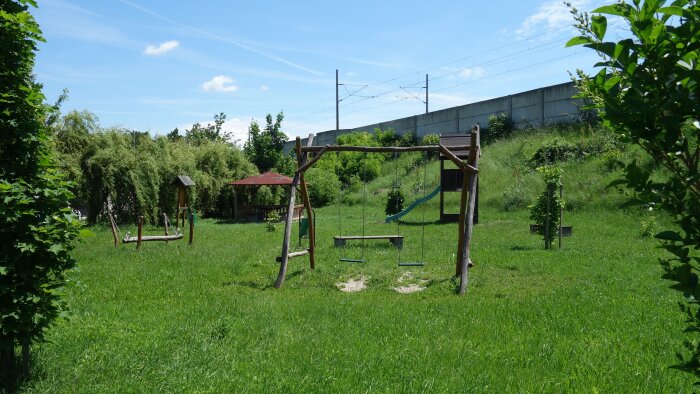 Spielplatz - Brestovany, Teil Horné Lovčice-3