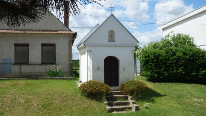 Kaplnka Sedembolestnej Panny Márie - Dolné Lovčice-4