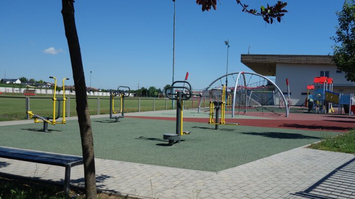 Allgemeiner Sportkomplex - Zavar-4