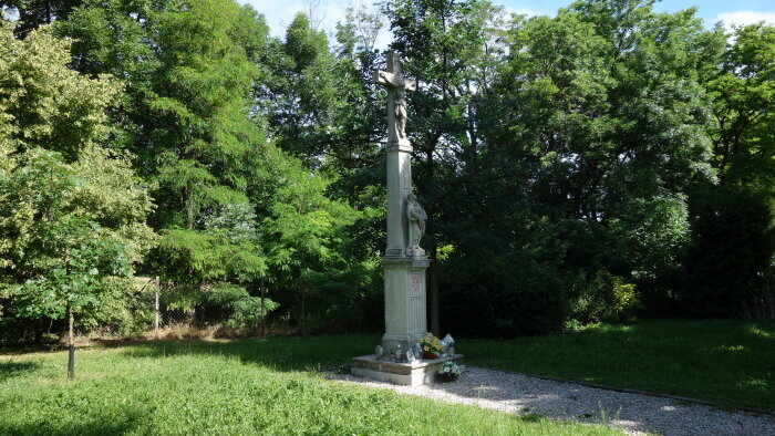 2. Cross in the cemetery-2