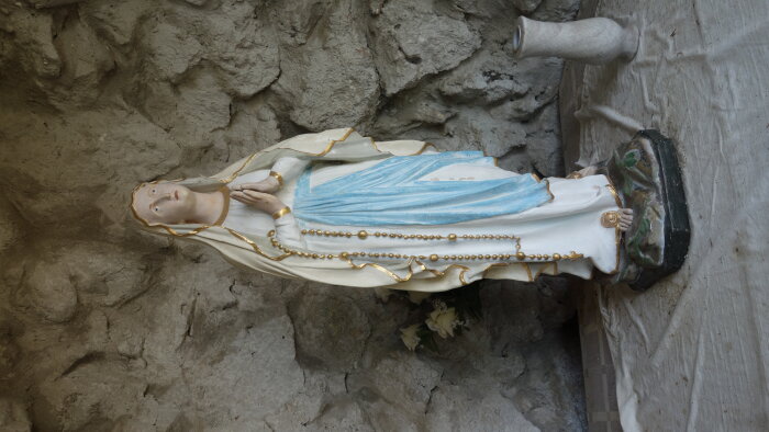 Lourdes-i Szűzanya kápolna-2