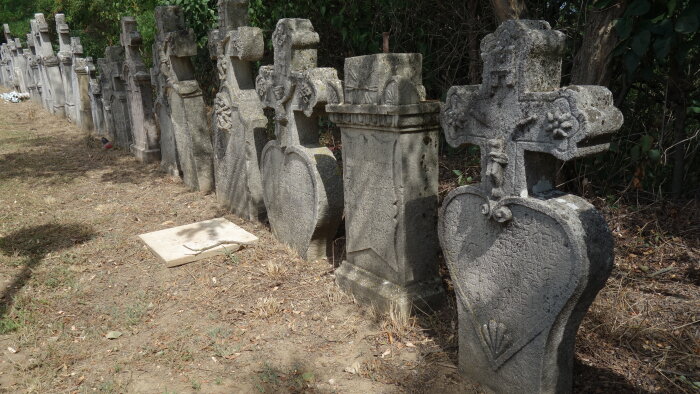 Cintorín-5