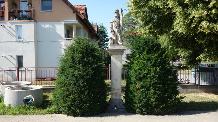 Statue von St. Floriana-1