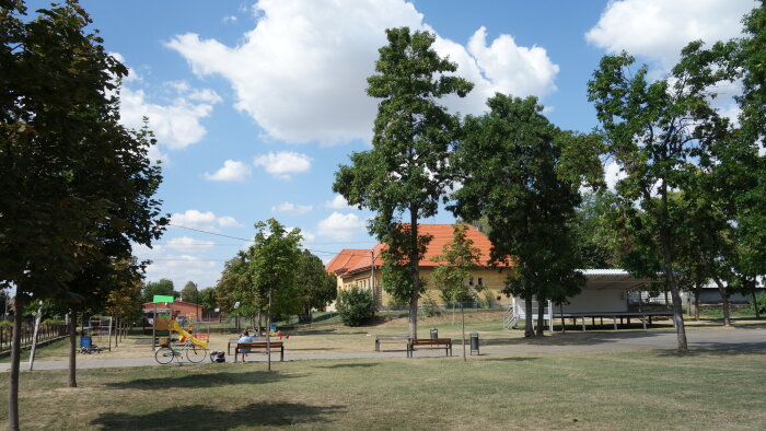 Cultural complex in Šoporn-4