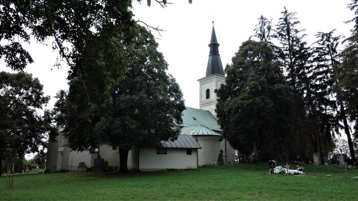 Farský kostol sv. Víta-1