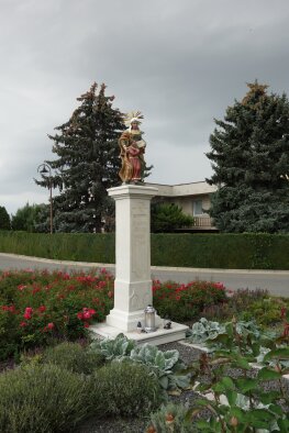 Statue von St. Anna-2