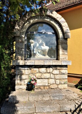 Kapelle der sieben Schmerzensreichen Jungfrau in Grinava-3