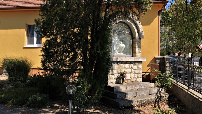 Kapelle der sieben Schmerzensreichen Jungfrau in Grinava-2