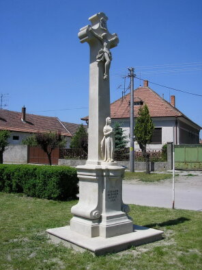 Cross in the village - Veľké Úľany-3