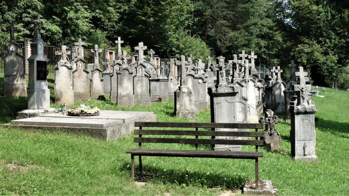 Dobrovodsk tombstones-6