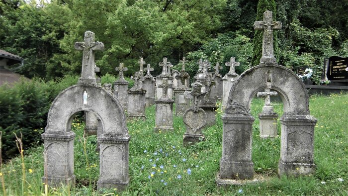 Dobrovodsk tombstones-7