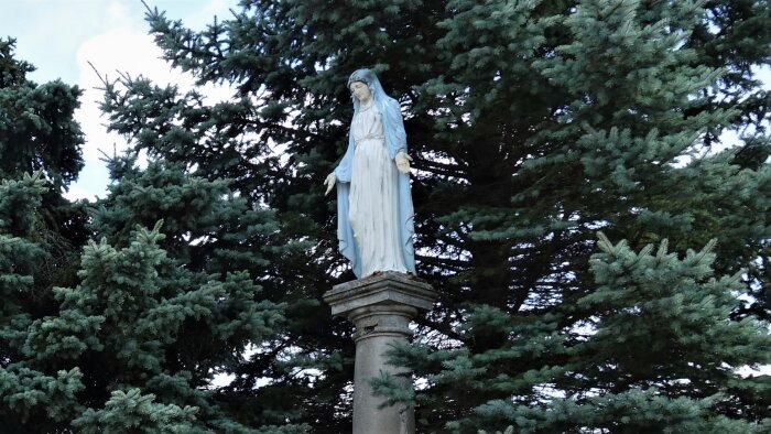 Statue of the Virgin Mary-1