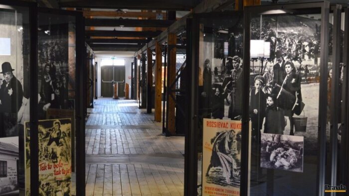 Múzeum holokaustu v Seredi-4