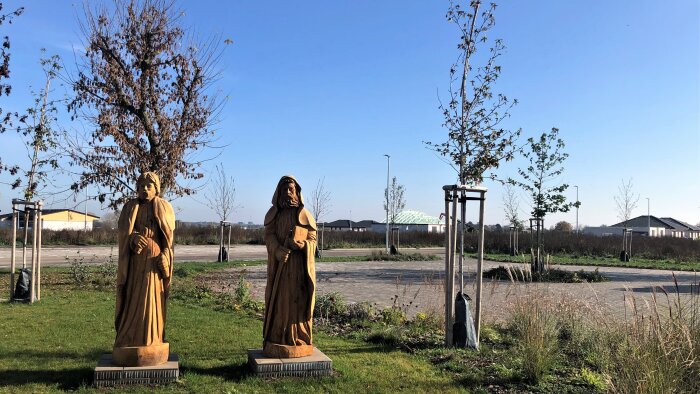 Statuen von St. Peter und Paul-1