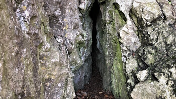 Jaskyňa Malá skala-1