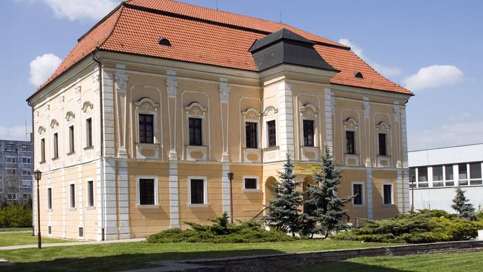 Renaissance-Herrenhaus in Galanta-1