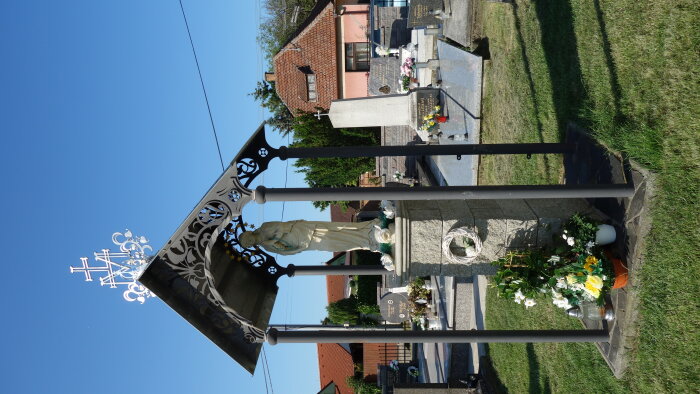 Statue der Unbefleckten Jungfrau Maria-2