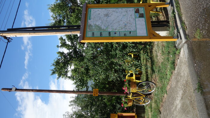 Pihenőhely a kerékpárosok számára - Čataj-4
