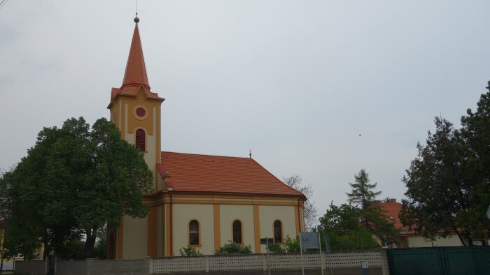 Kostel reformované církve - Jelka-1