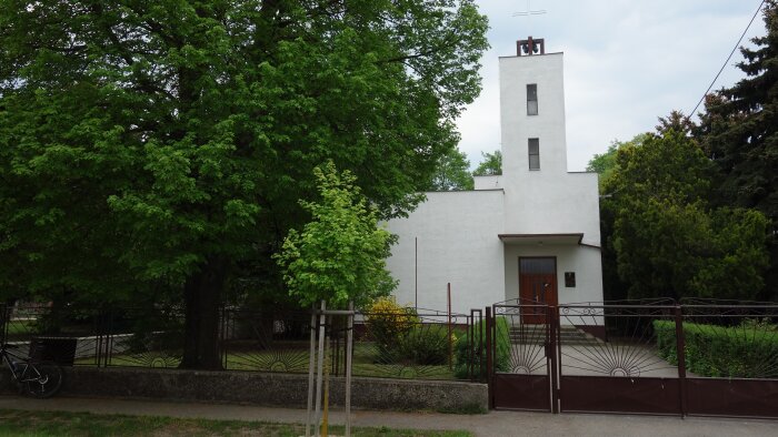 Jókai evangélikus templom-1