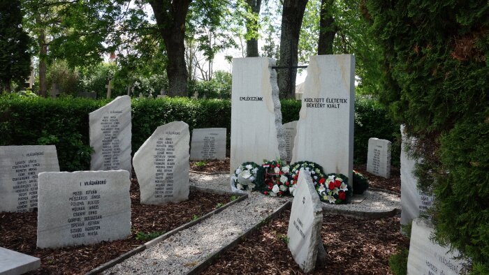 Denkmal in I und II. Gefallene Soldaten des Zweiten Weltkriegs-2