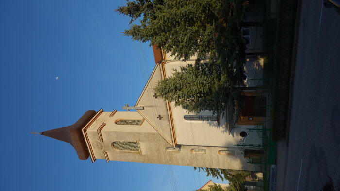 NKP Farský kostol povýšenia Svätého kríža - Križovany nad Dudváhom-5