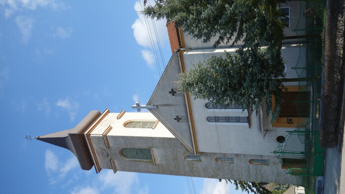 NKP Farský kostol povýšenia Svätého kríža - Križovany nad Dudváhom-4