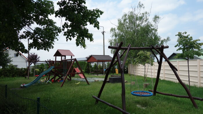 Spielplatz Jánovce-4