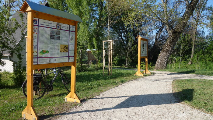 Nature trail - Chotárom Hrnčiaroviec nad Parnou-2