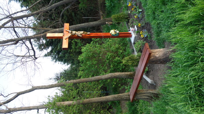 Drevený kríž - Pavlice-3