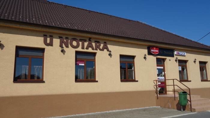 Restaurant with a notary-1