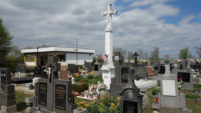 Cemetery - Jablonec-5