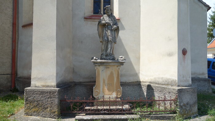 Socha sv. Jána Nepomuckého - Častá-2