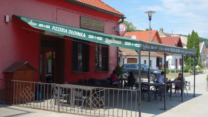 Pizzeria Dedinka - Common-2