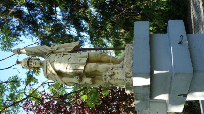 Statue des hl. Floriána beim Gemeindeamt - Dubová-2