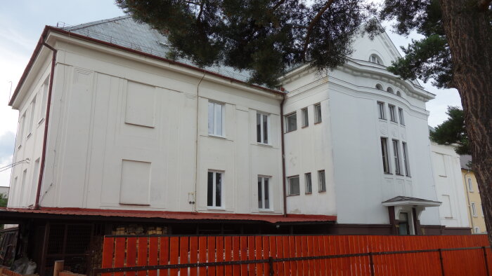 The building of a former evangelical orphanage - Liptovský Mikuláš-4