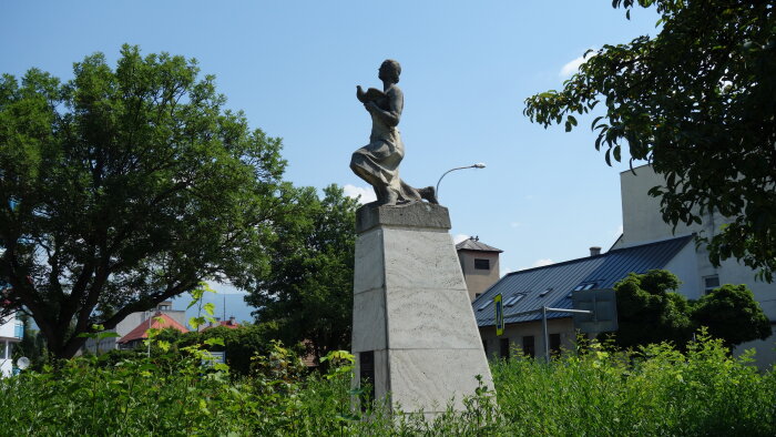 Emlékmű az első és a második világháború áldozatainak - Liptovský Mikuláš - Vrbica-1