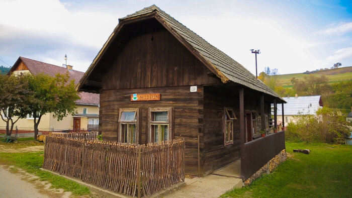 Museum in Horní Moštenec, Považská Bystrica-5