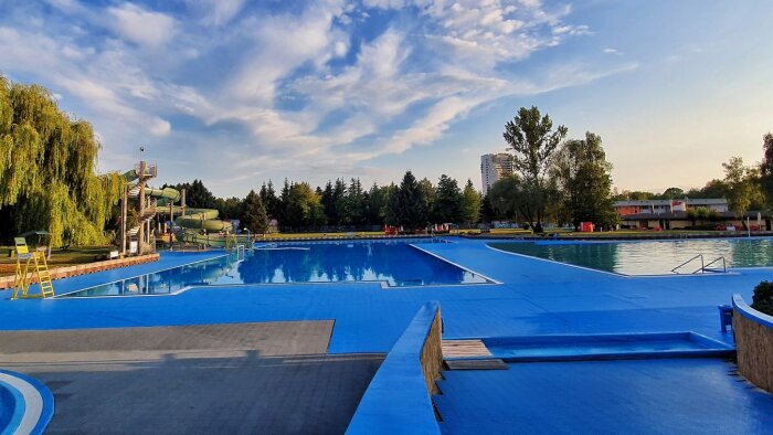 Swimming pool Žilina-1