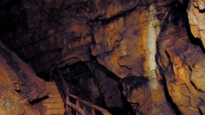 Evil Hole Cave-2