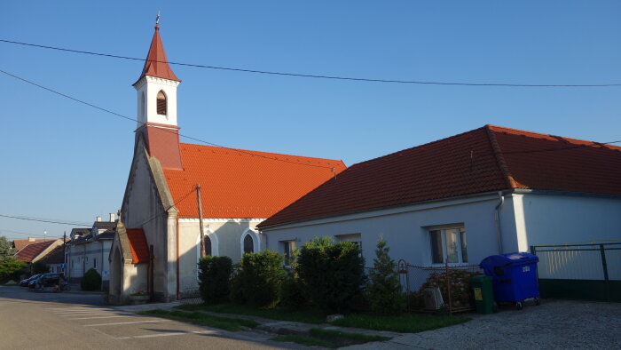 Kaplnka sv. Antona Paduánskeho - Dlhá-2