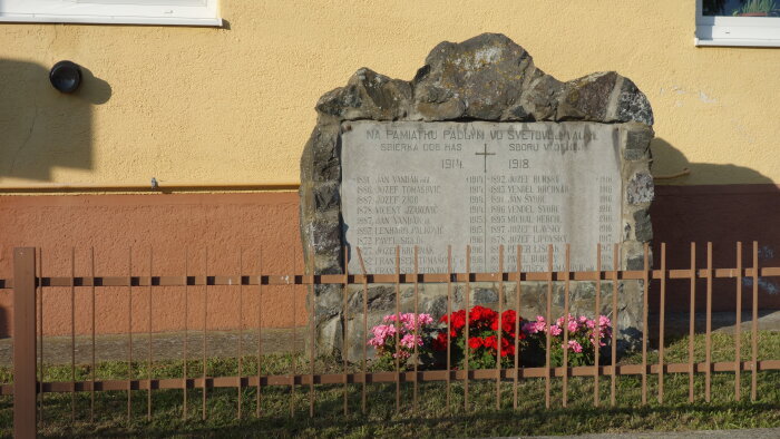 Az első világháború áldozatainak emlékműve - Hosszú-2